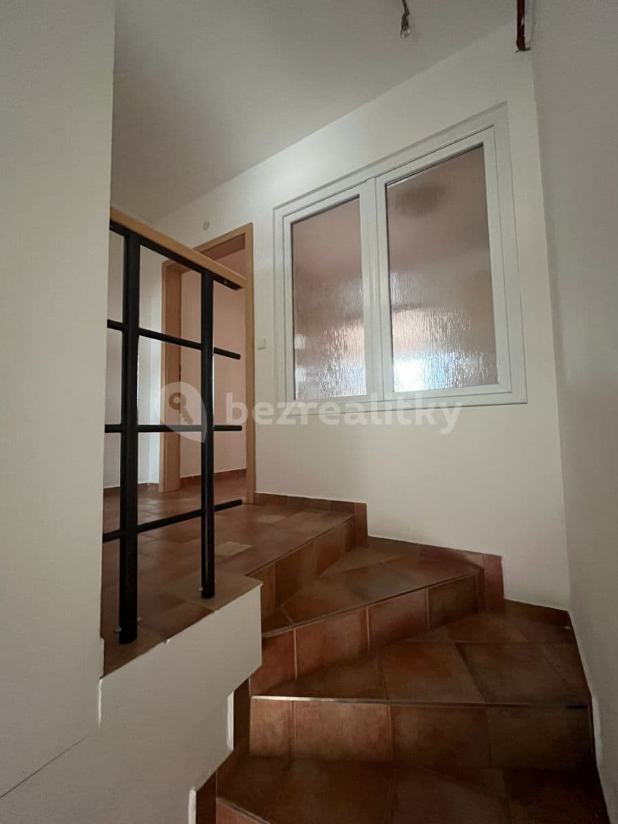 Prenájom bytu 3-izbový 120 m², Bohatcova, Brno, Jihomoravský kraj Prenájom bytu 3-izbový 120 m², Bohatcova, Brno, Jihomoravský kraj