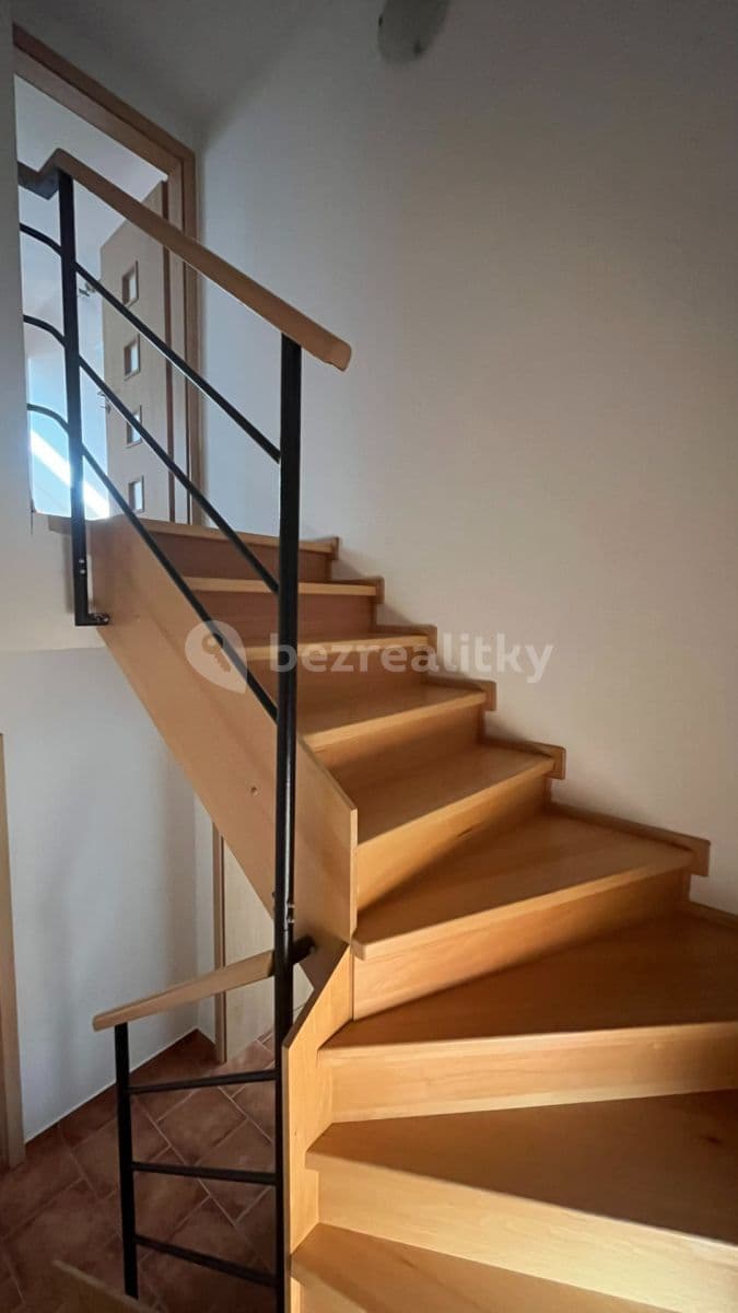 Prenájom bytu 3-izbový 120 m², Bohatcova, Brno, Jihomoravský kraj Prenájom bytu 3-izbový 120 m², Bohatcova, Brno, Jihomoravský kraj