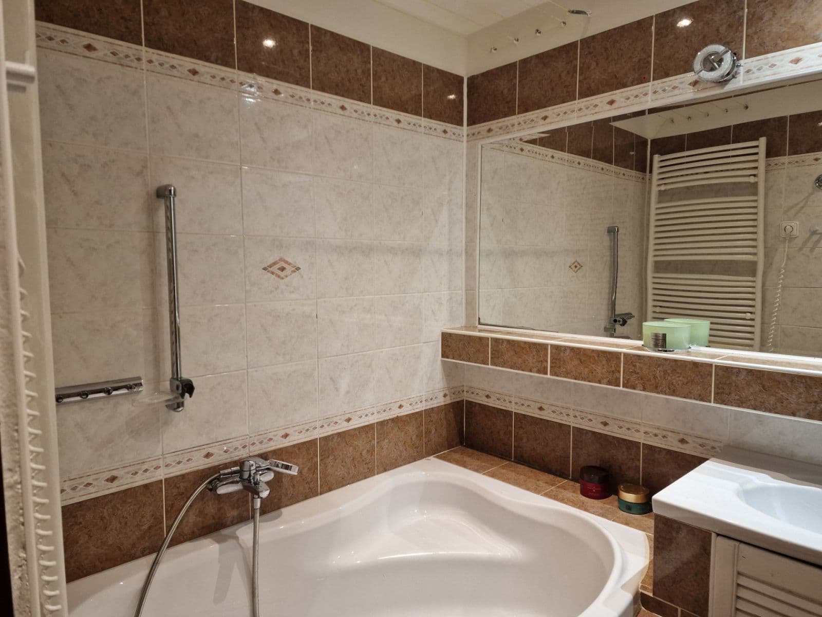 Predaj bytu 3-izbový 67 m², Tererova, Praha, Praha Predaj bytu 3-izbový 67 m², Tererova, Praha, Praha