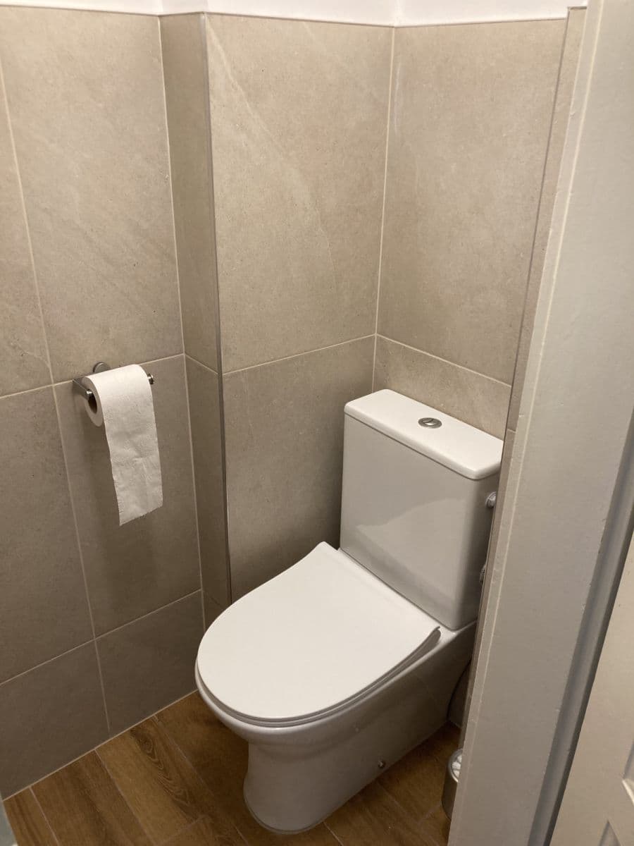 Prenájom bytu 43 m², Drahobejlova, Praha, Praha Prenájom bytu 43 m², Drahobejlova, Praha, Praha