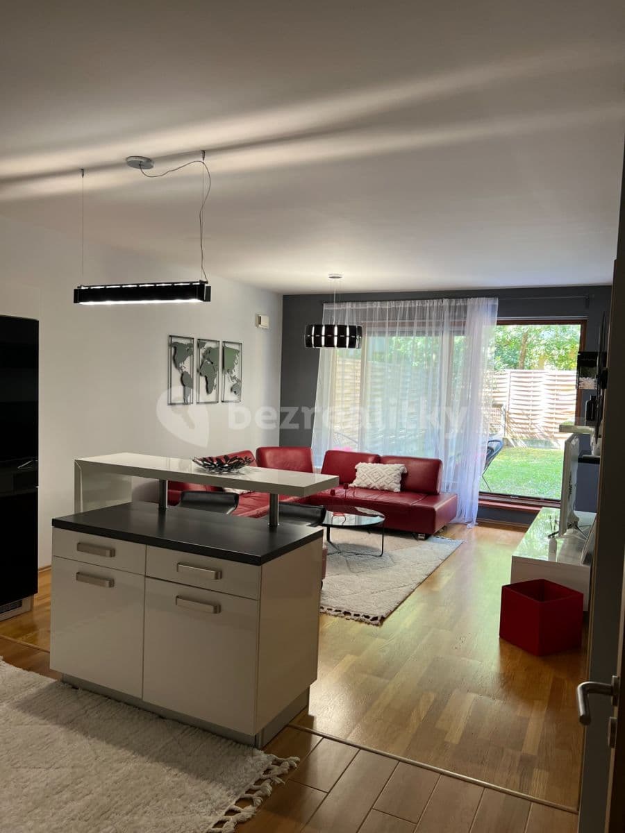 Prenájom bytu 2-izbový 56 m², Varhulíkové, Praha, Praha Prenájom bytu 2-izbový 56 m², Varhulíkové, Praha, Praha