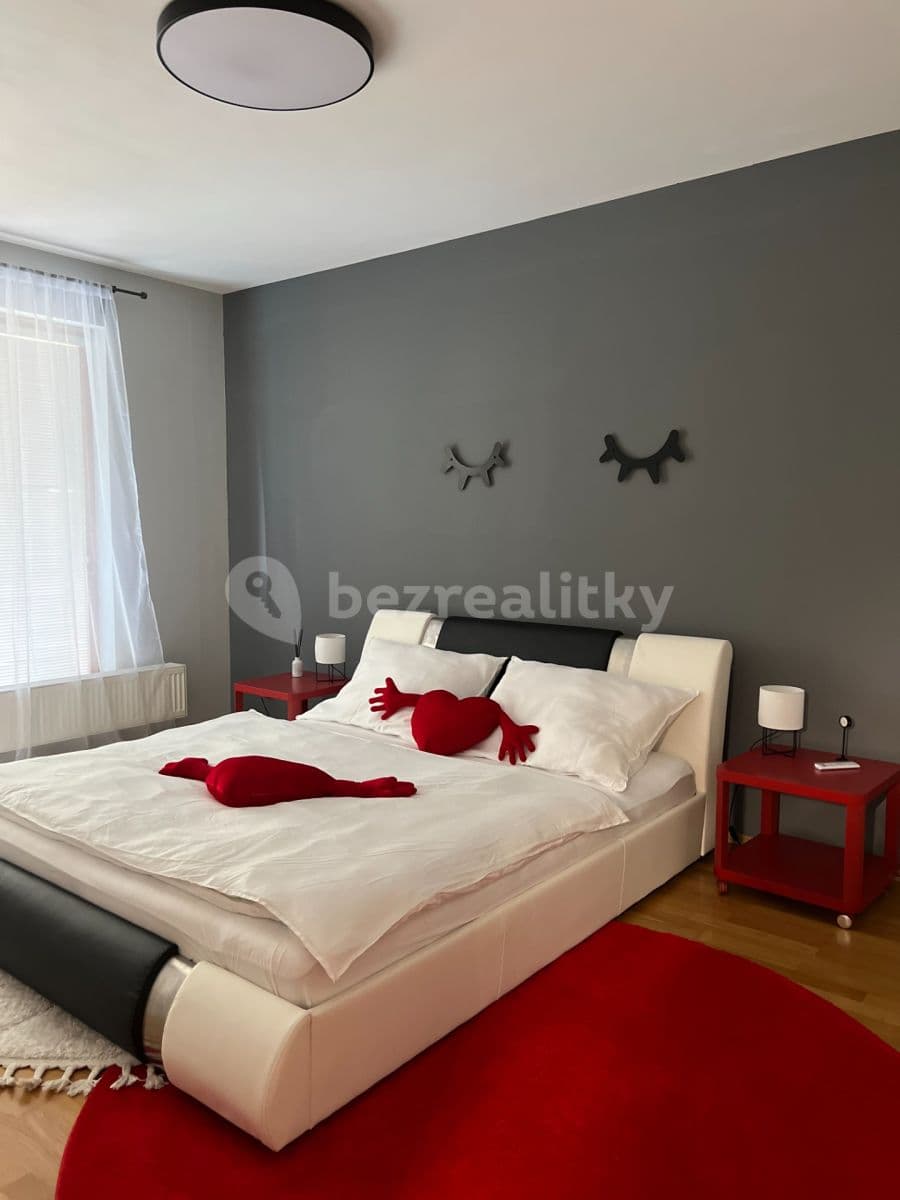 Prenájom bytu 2-izbový 56 m², Varhulíkové, Praha, Praha Prenájom bytu 2-izbový 56 m², Varhulíkové, Praha, Praha