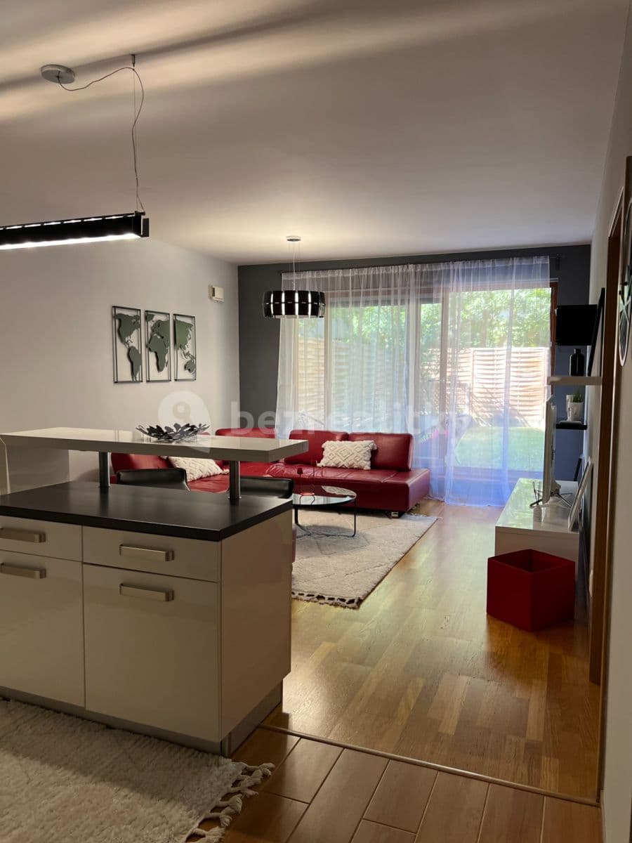 Prenájom bytu 2-izbový 56 m², Varhulíkové, Praha, Praha Prenájom bytu 2-izbový 56 m², Varhulíkové, Praha, Praha