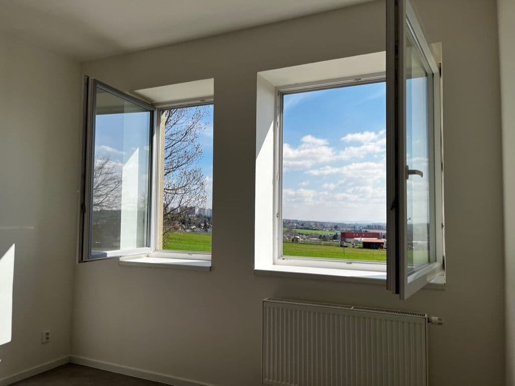Prenájom bytu 1-izbový 37 m², Rušná, Brno, Jihomoravský kraj Prenájom bytu 1-izbový 37 m², Rušná, Brno, Jihomoravský kraj