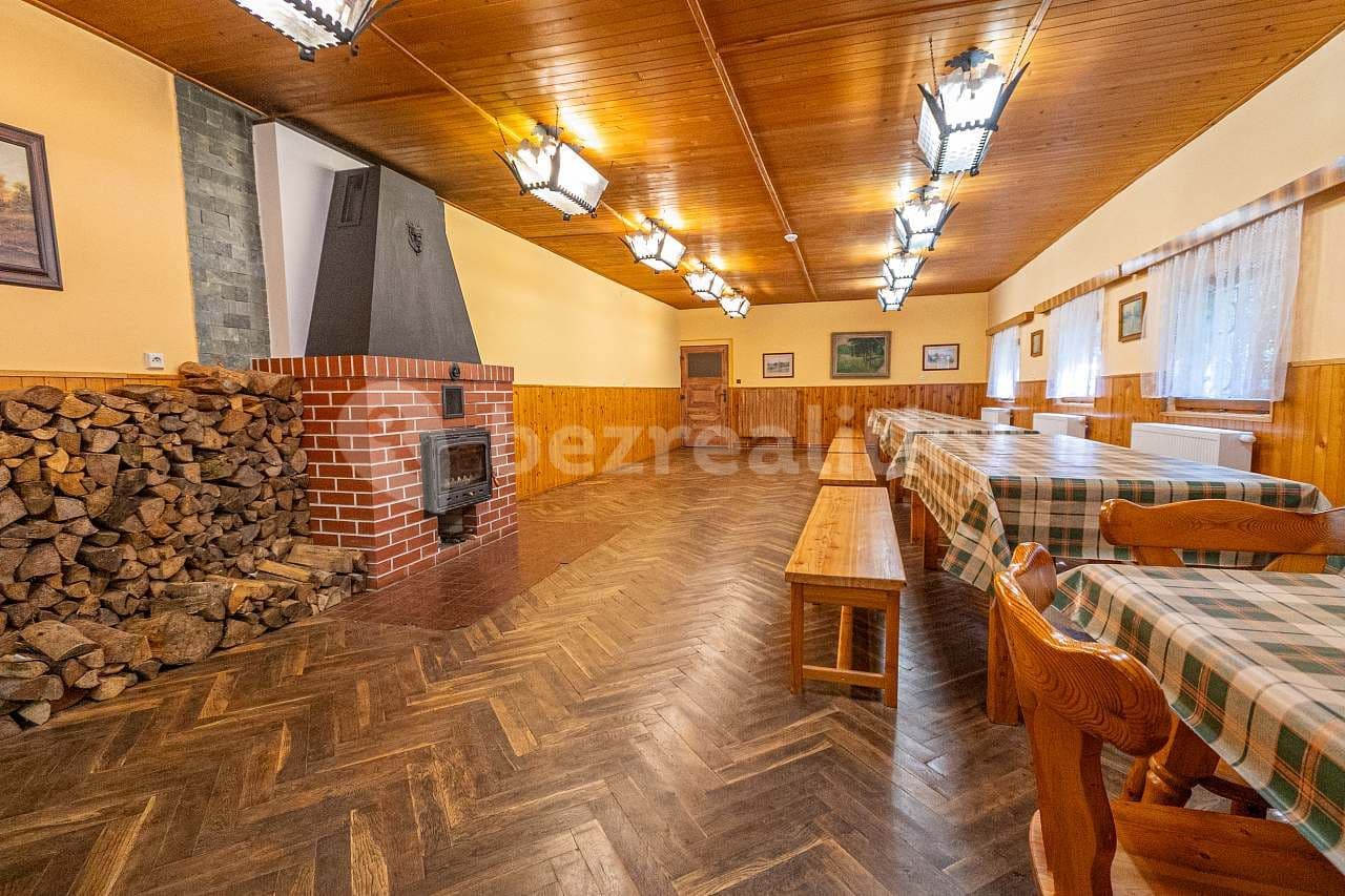 Prenájom rekreačného objektu, Holín, Královéhradecký kraj Prenájom rekreačného objektu, Holín, Královéhradecký kraj