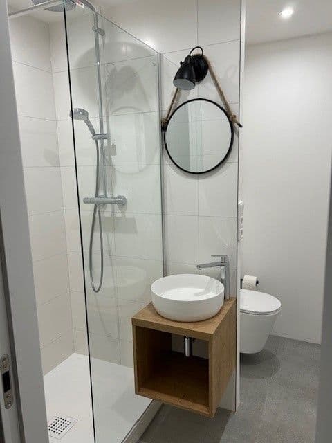 Prenájom bytu 2-izbový 45 m², třída Edvarda Beneše, Hradec Králové, Královéhradecký kraj Prenájom bytu 2-izbový 45 m², třída Edvarda Beneše, Hradec Králové, Královéhradecký kraj