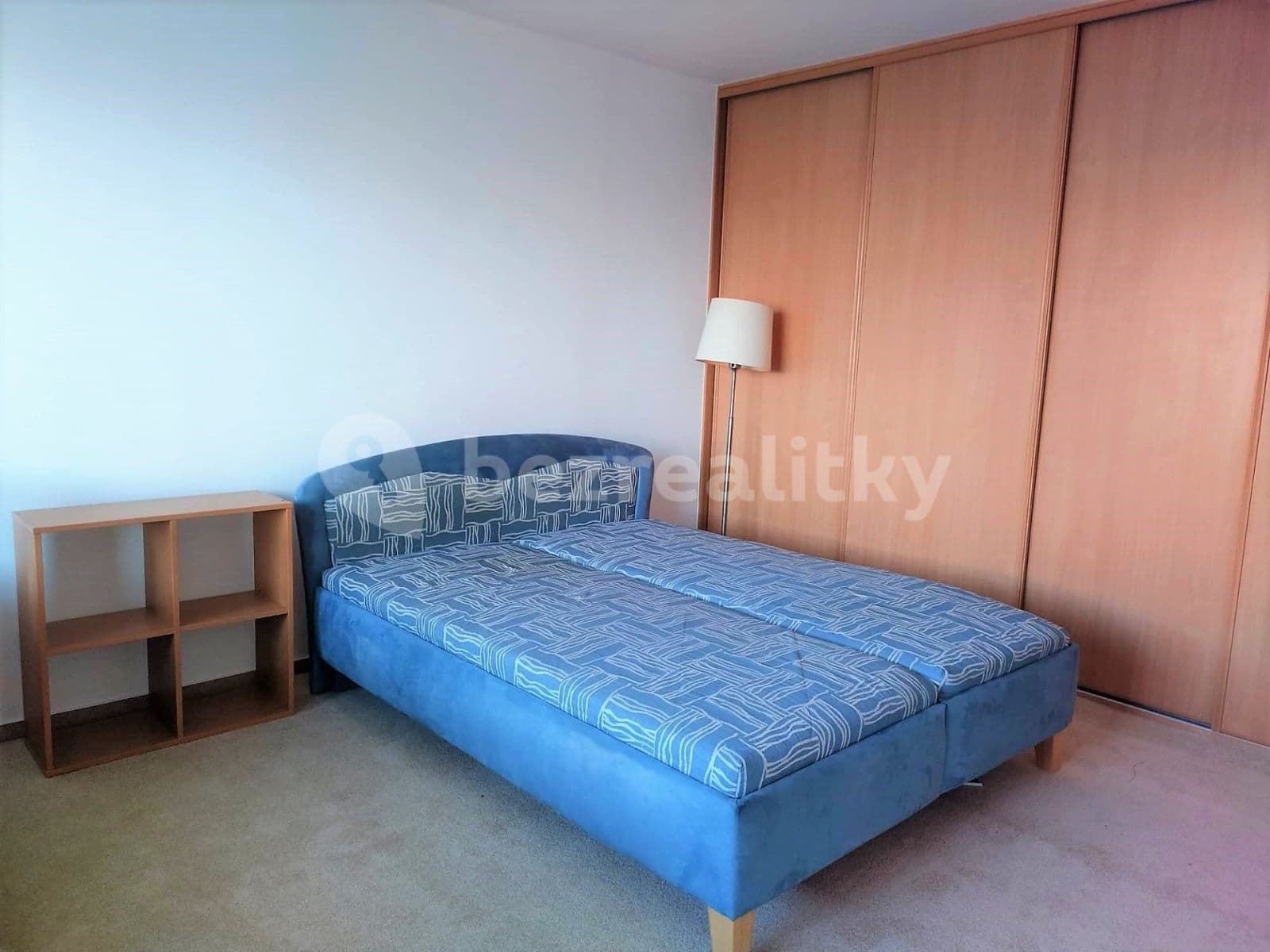 Prenájom bytu 1-izbový 32 m², Benkova, Praha, Praha Prenájom bytu 1-izbový 32 m², Benkova, Praha, Praha