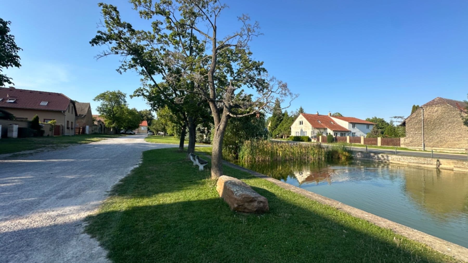 Predaj pozemku 854 m², U Rybníčka, Vysoký Újezd, Středočeský kraj Predaj pozemku 854 m², U Rybníčka, Vysoký Újezd, Středočeský kraj