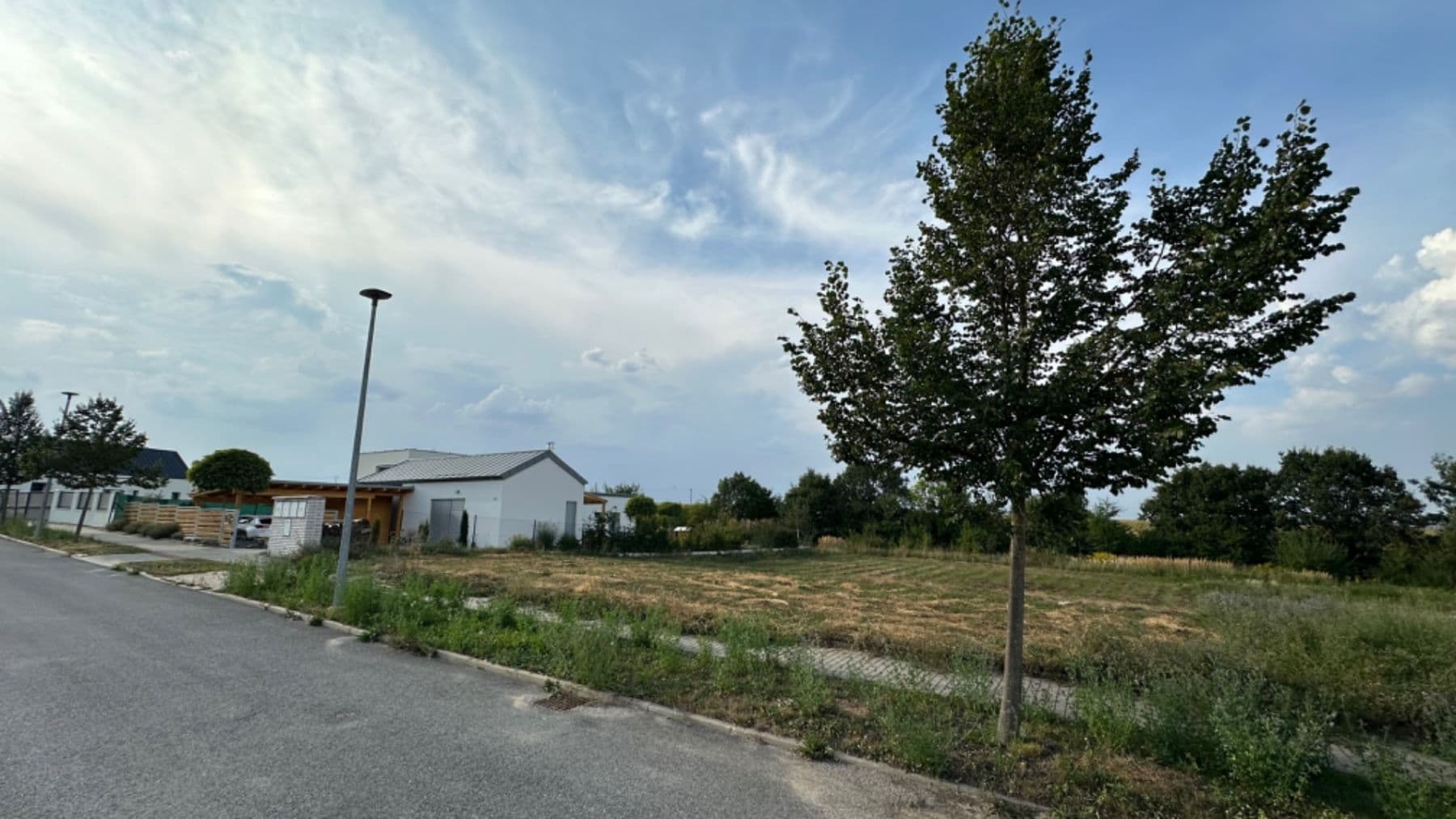 Predaj pozemku 854 m², U Rybníčka, Vysoký Újezd, Středočeský kraj Predaj pozemku 854 m², U Rybníčka, Vysoký Újezd, Středočeský kraj