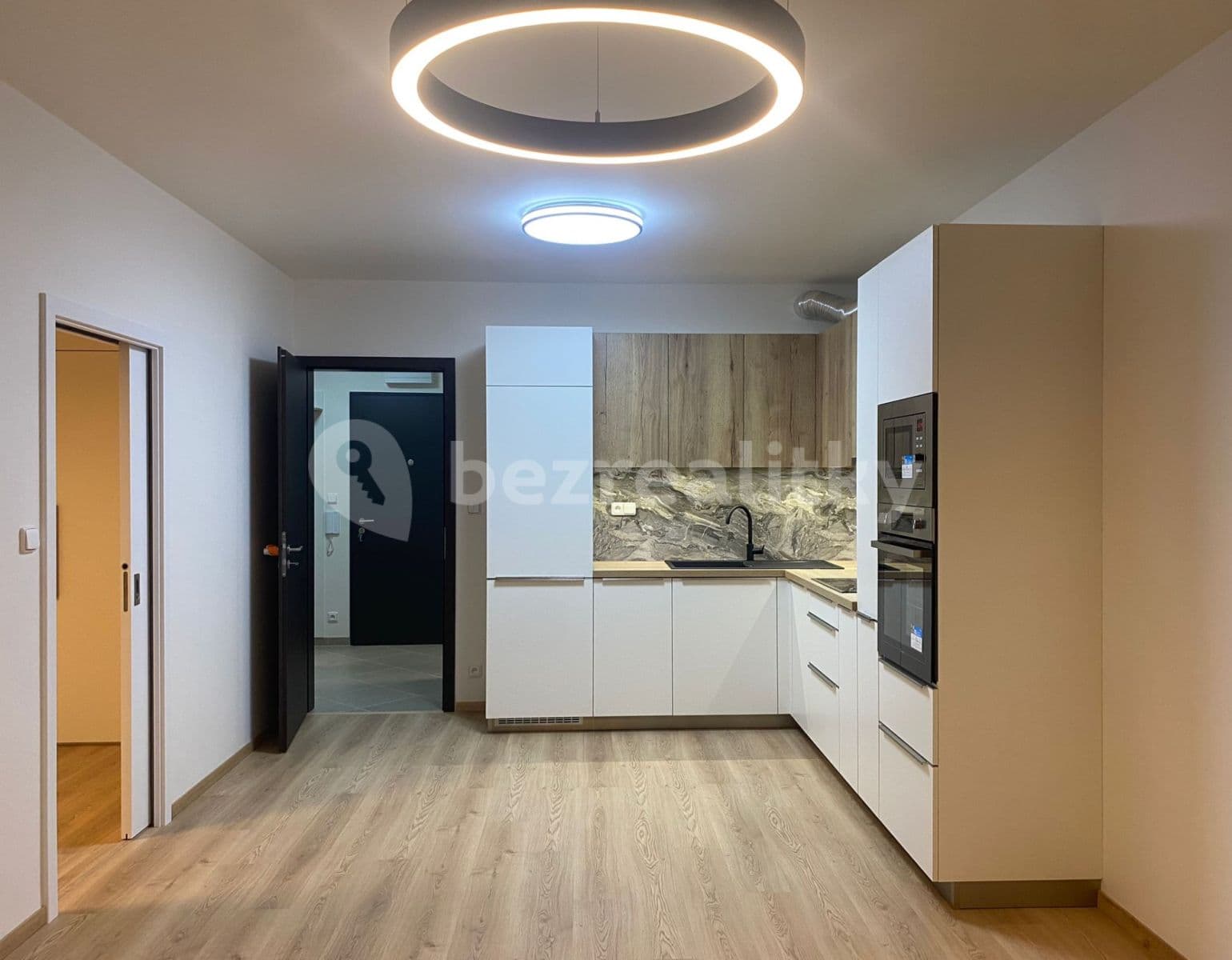 Prenájom bytu 2-izbový 52 m², Ondrákové, Praha, Praha Prenájom bytu 2-izbový 52 m², Ondrákové, Praha, Praha