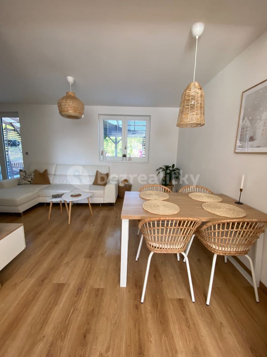 Predaj domu 120 m², pozemok 263 m², Nehvizdy, Středočeský kraj Predaj domu 120 m², pozemok 263 m², Nehvizdy, Středočeský kraj