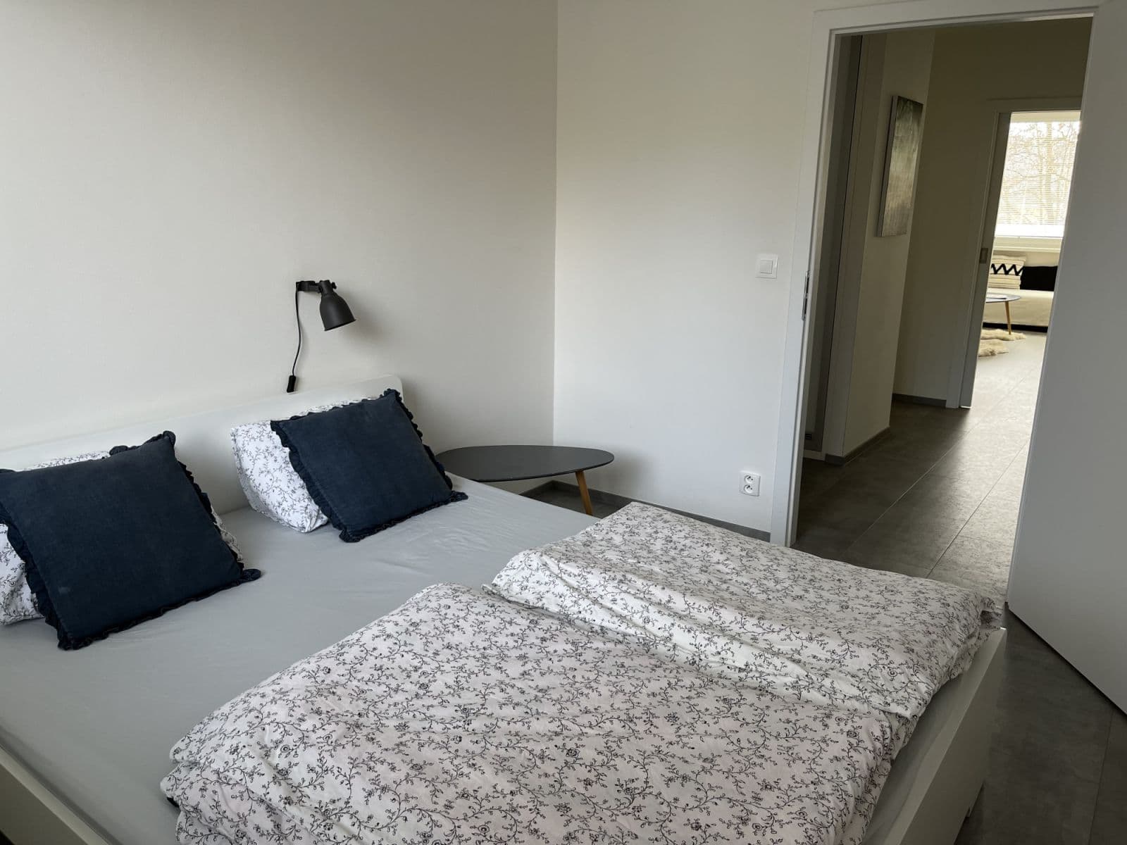 Prenájom bytu 88 m², Weberova, Praha, Praha Prenájom bytu 88 m², Weberova, Praha, Praha