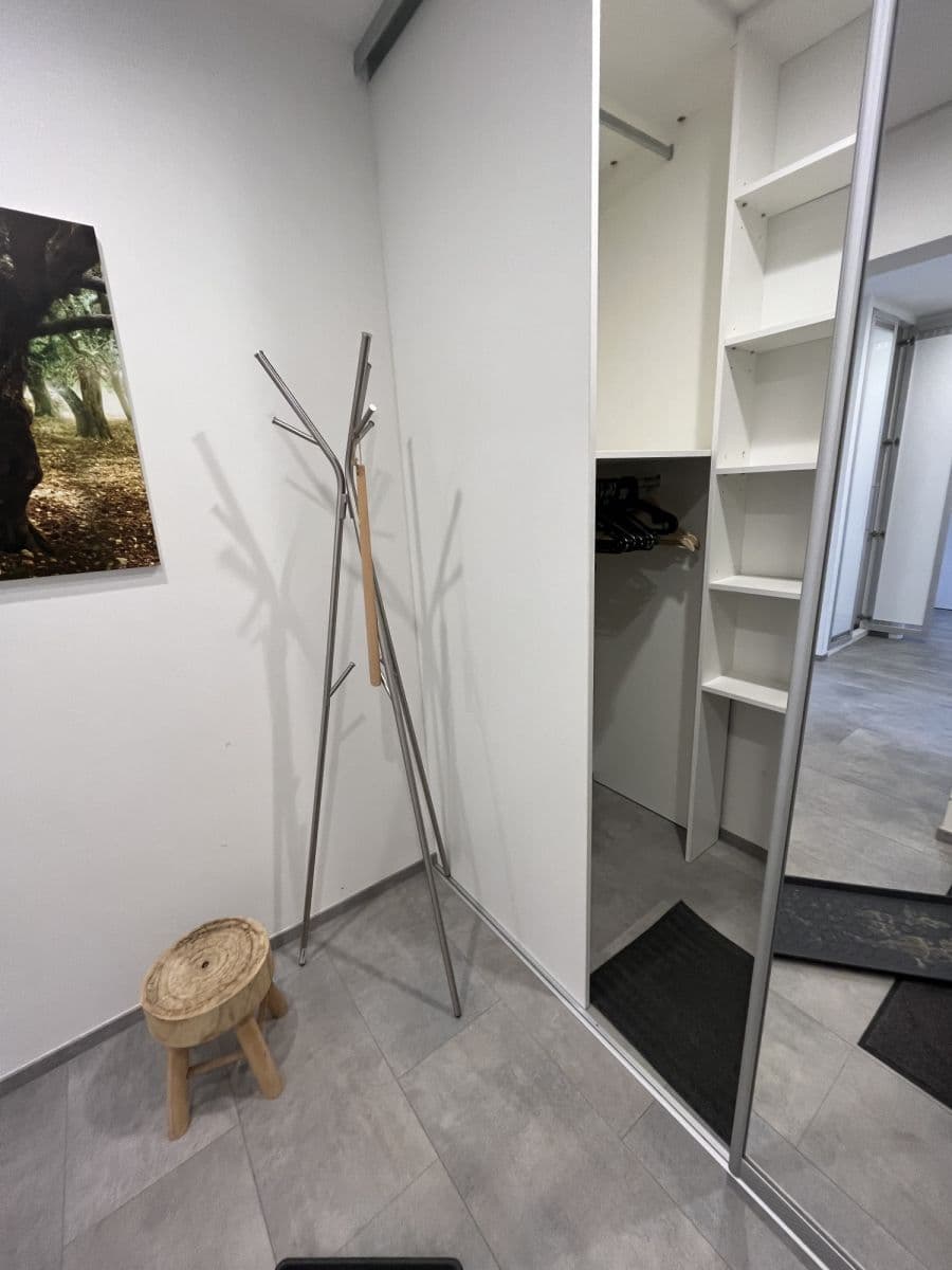 Prenájom bytu 88 m², Weberova, Praha, Praha Prenájom bytu 88 m², Weberova, Praha, Praha