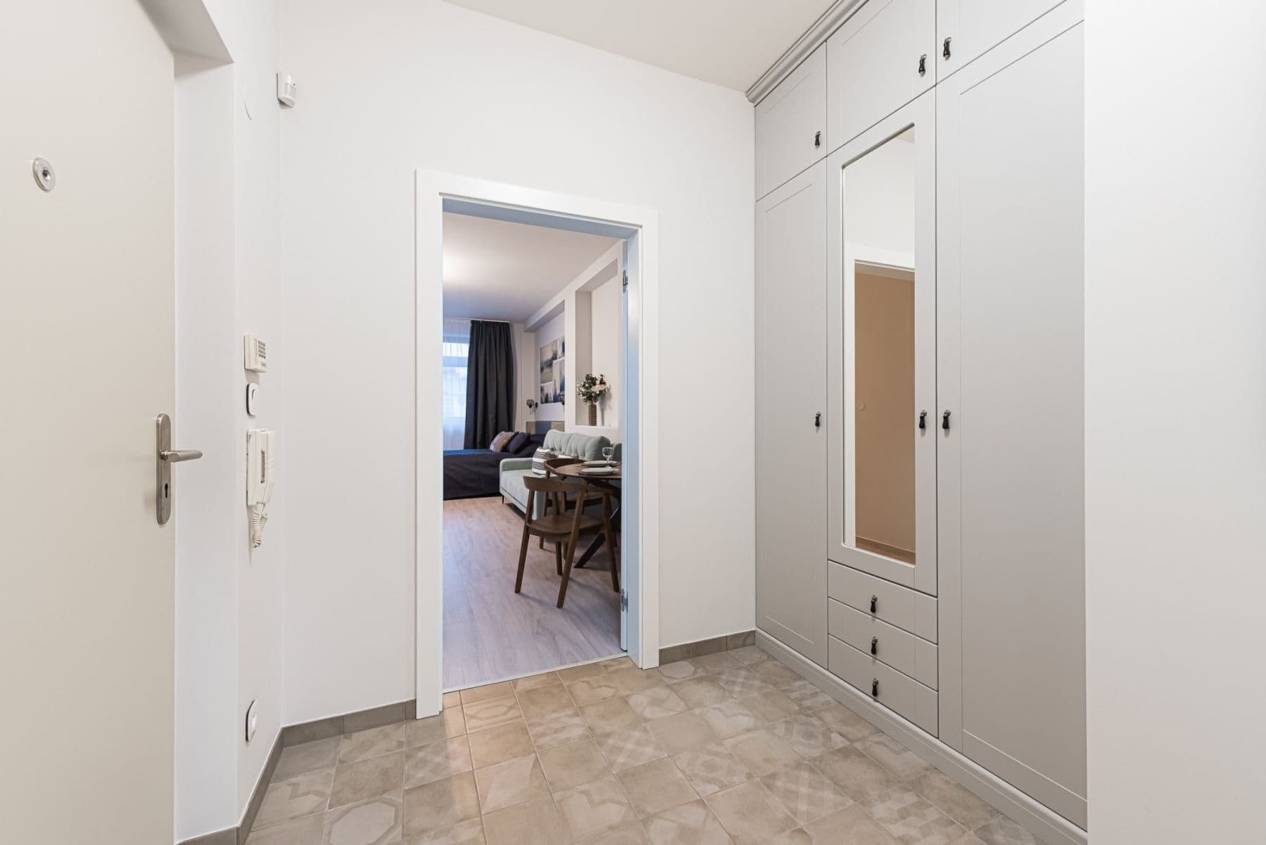 Prenájom bytu 46 m², Českomoravská, Praha, Praha Prenájom bytu 46 m², Českomoravská, Praha, Praha