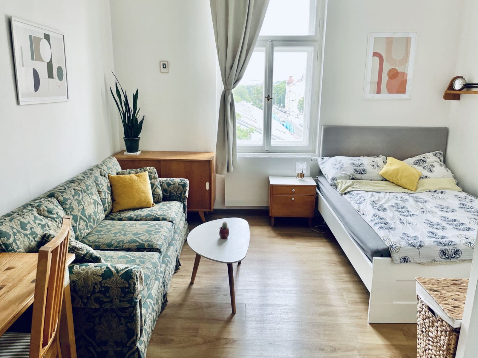 Prenájom bytu 30 m², Šaldova, Praha, Praha Prenájom bytu 30 m², Šaldova, Praha, Praha