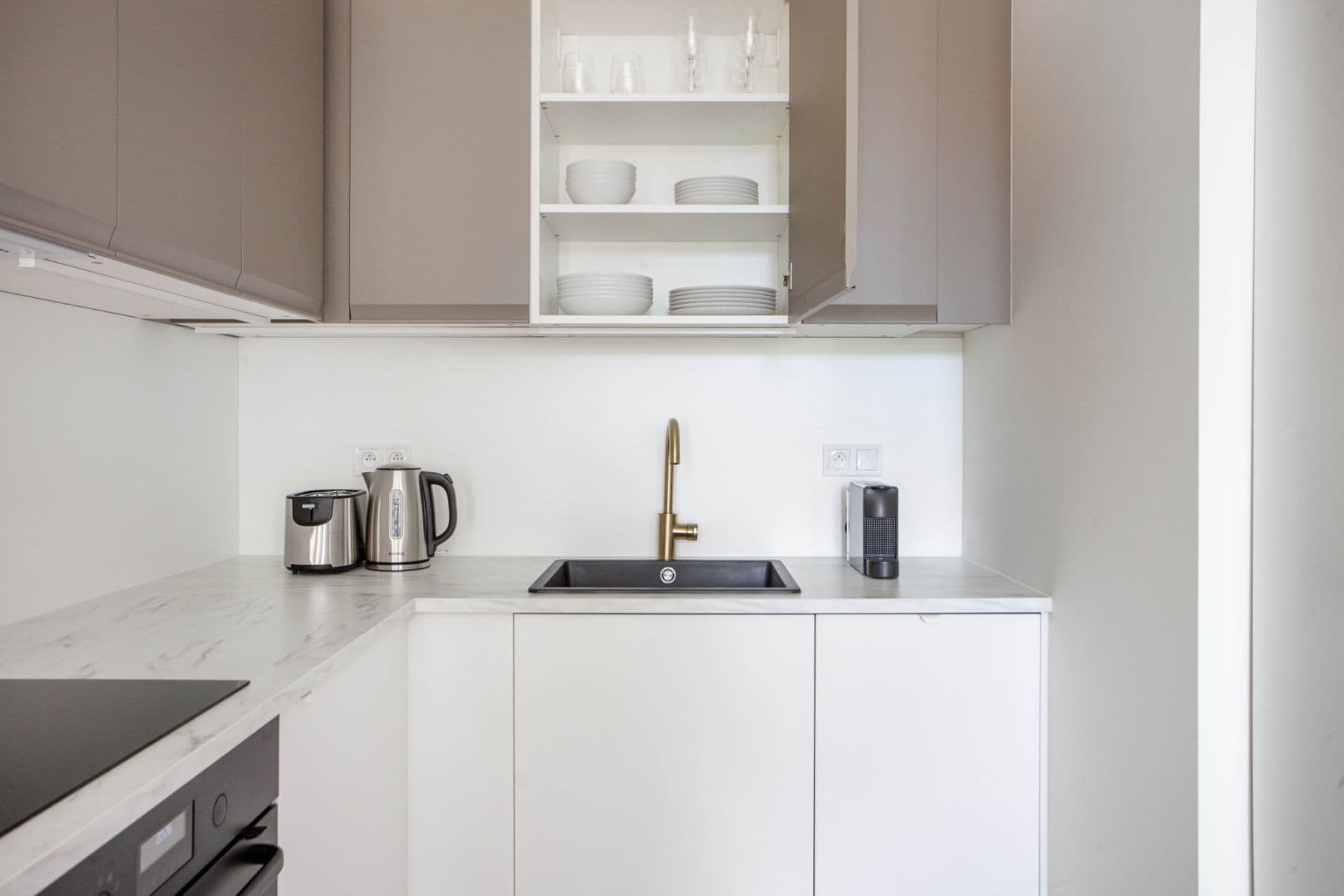 Prenájom bytu 34 m², Rostovská, Praha, Praha Prenájom bytu 34 m², Rostovská, Praha, Praha
