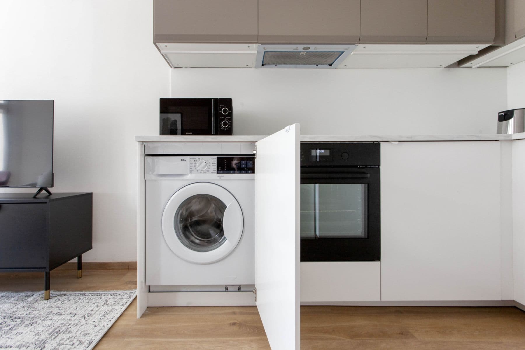 Prenájom bytu 34 m², Rostovská, Praha, Praha Prenájom bytu 34 m², Rostovská, Praha, Praha