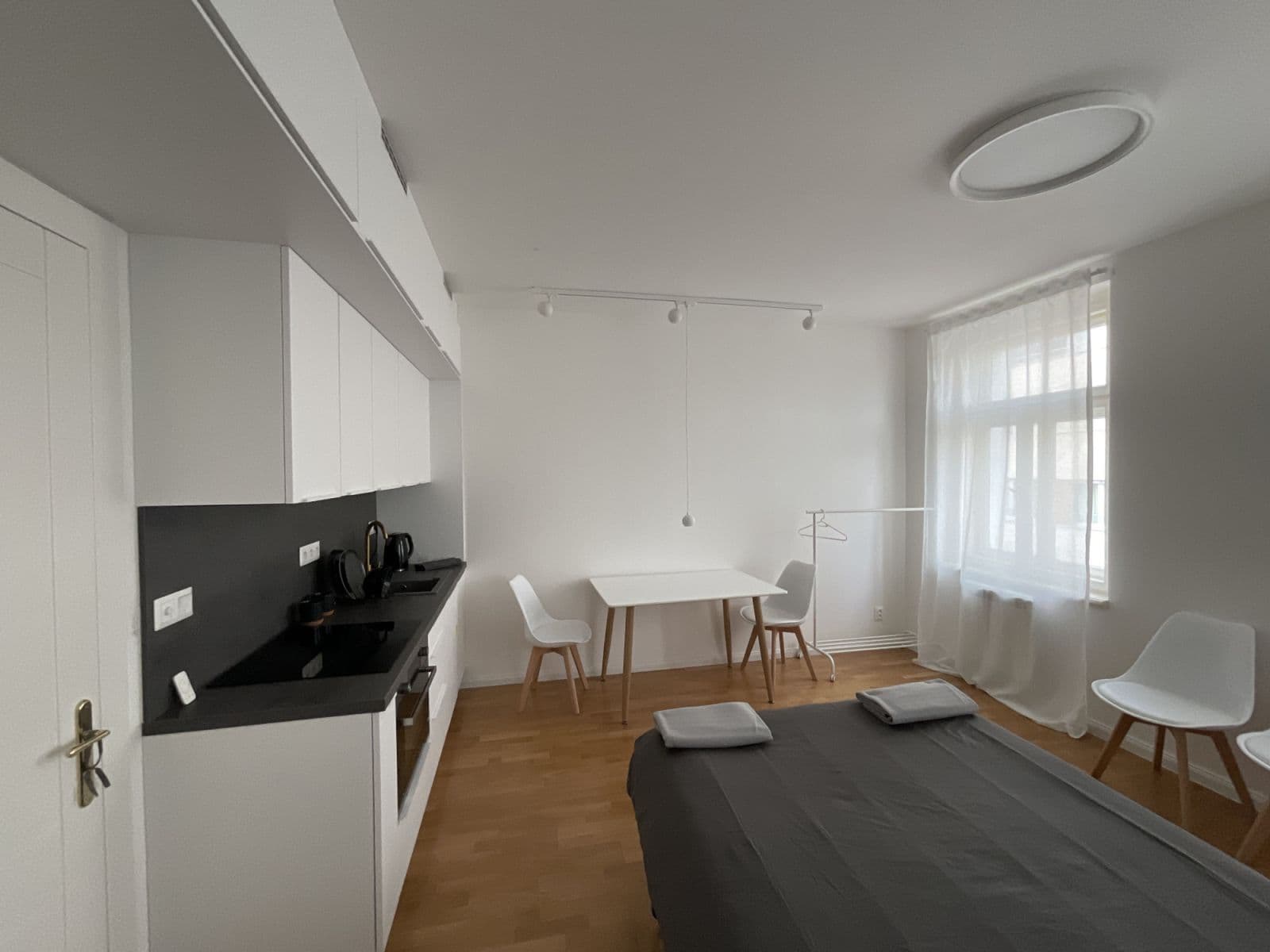 Prenájom bytu 27 m², Rubešova, Praha, Praha Prenájom bytu 27 m², Rubešova, Praha, Praha