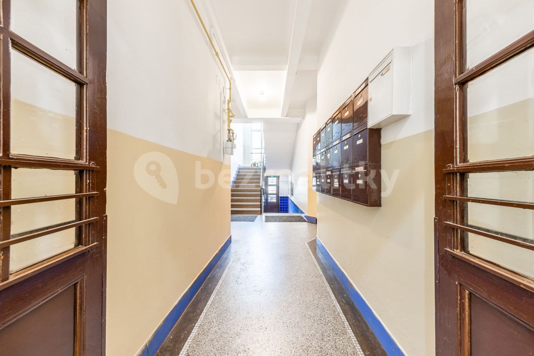 Prenájom bytu 1-izbový 30 m², Černokostelecká, Praha, Praha Prenájom bytu 1-izbový 30 m², Černokostelecká, Praha, Praha