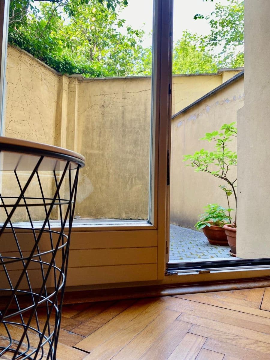 Prenájom bytu 20 m², Levá, Praha, Praha Prenájom bytu 20 m², Levá, Praha, Praha