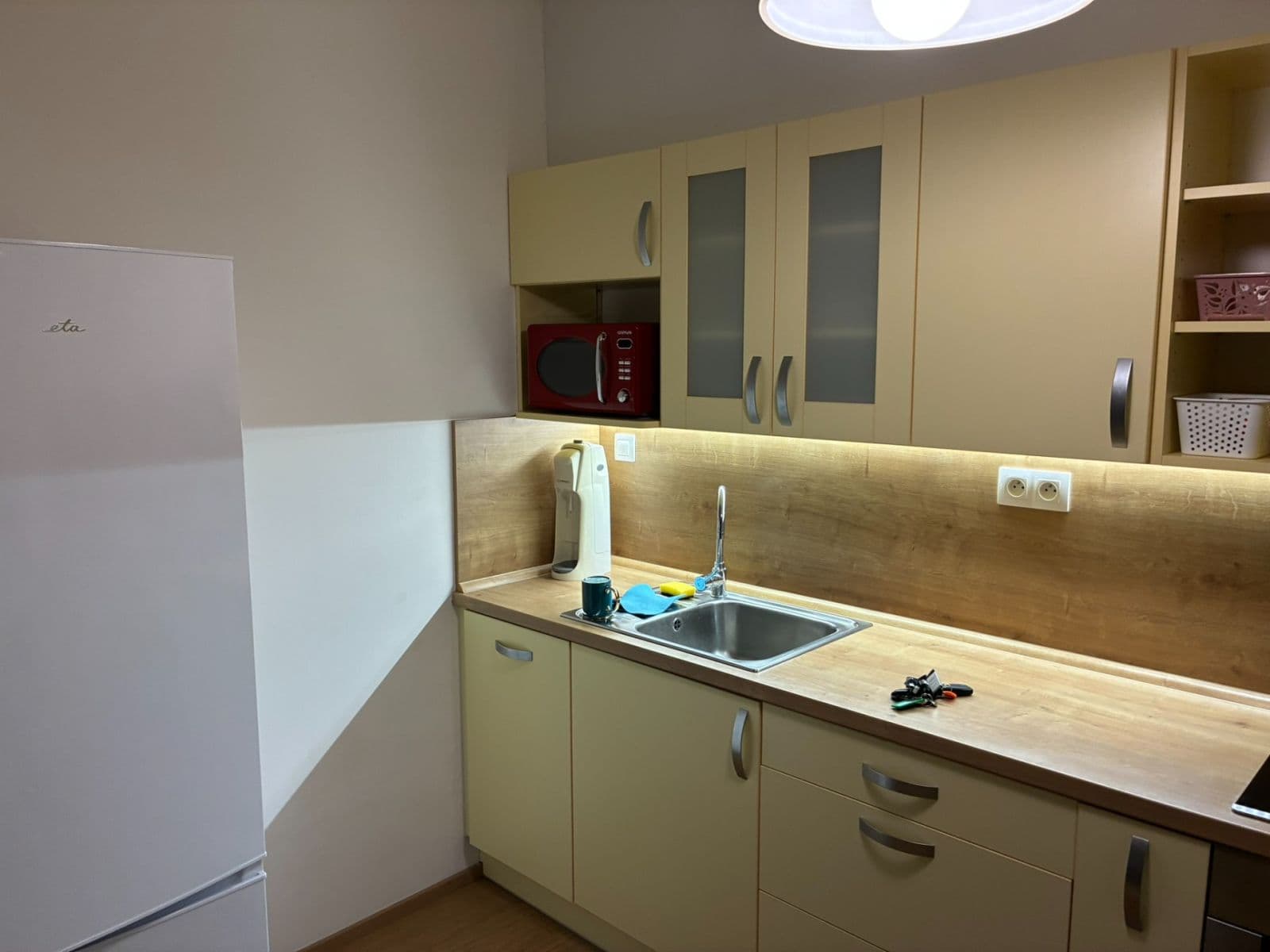 Prenájom bytu 2-izbový 56 m², Naskové, Praha, Praha Prenájom bytu 2-izbový 56 m², Naskové, Praha, Praha