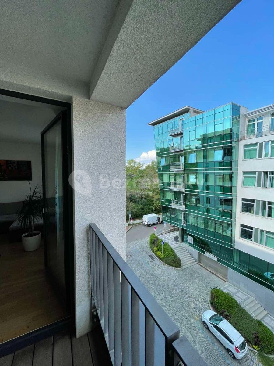 Prenájom bytu 2-izbový 50 m², Kališnická, Praha, Praha Prenájom bytu 2-izbový 50 m², Kališnická, Praha, Praha