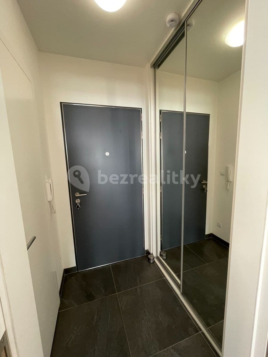 Prenájom bytu 2-izbový 50 m², Kališnická, Praha, Praha Prenájom bytu 2-izbový 50 m², Kališnická, Praha, Praha
