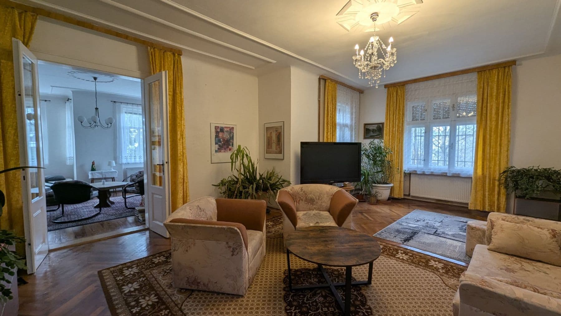 Prenájom bytu 3-izbový 110 m², Rooseveltova, Ústí nad Labem, Ústecký kraj Prenájom bytu 3-izbový 110 m², Rooseveltova, Ústí nad Labem, Ústecký kraj