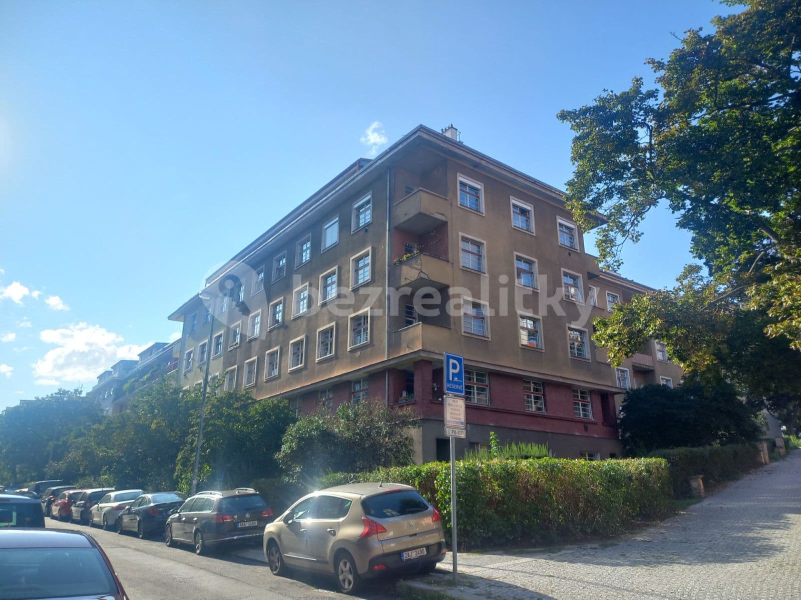 Prenájom bytu Garsoniéra 32 m², Na Míčánkách, Praha, Praha Prenájom bytu Garsoniéra 32 m², Na Míčánkách, Praha, Praha