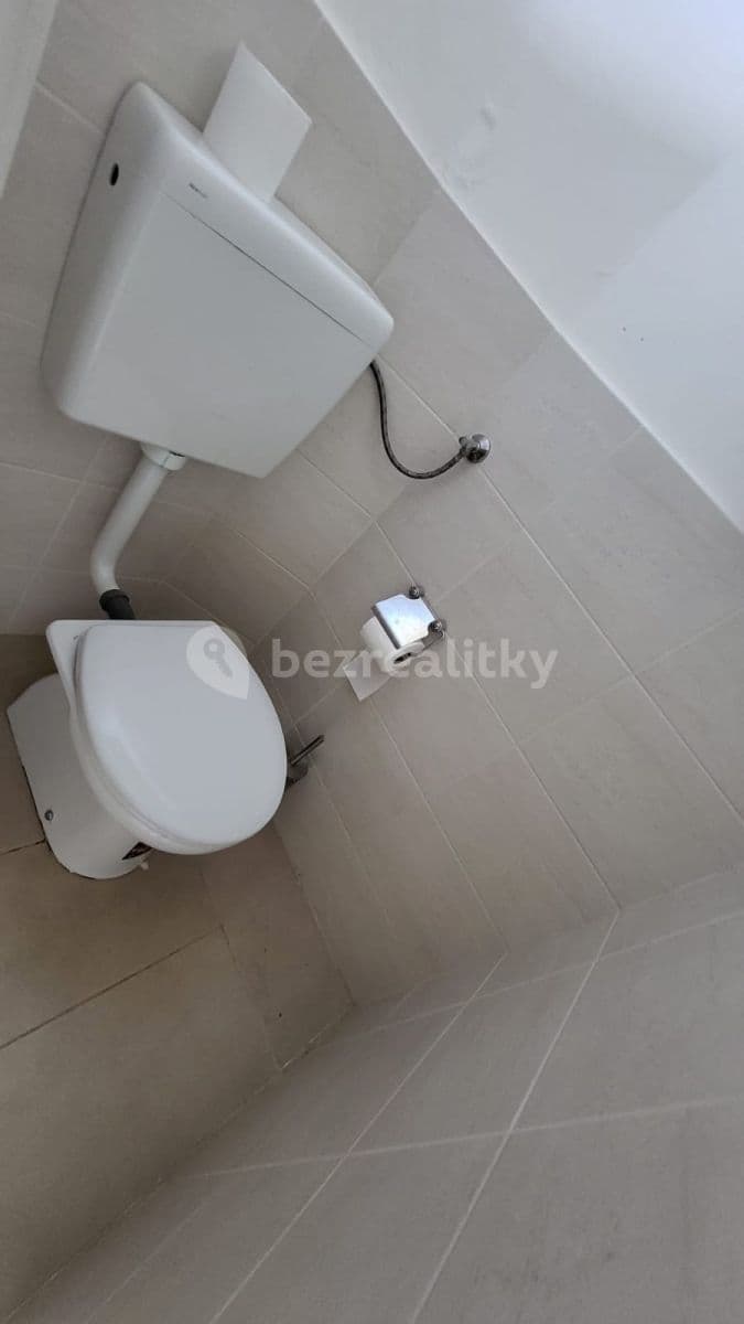 Prenájom bytu 2-izbový 45 m², Humpolecká, Praha, Praha Prenájom bytu 2-izbový 45 m², Humpolecká, Praha, Praha