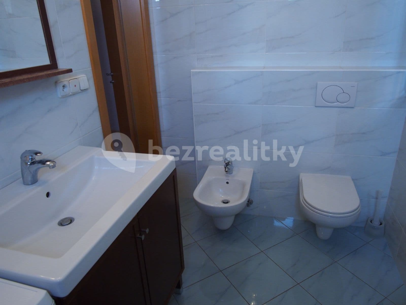 Prenájom bytu 2-izbový 105 m², Wiedermannova, Praha, Praha Prenájom bytu 2-izbový 105 m², Wiedermannova, Praha, Praha