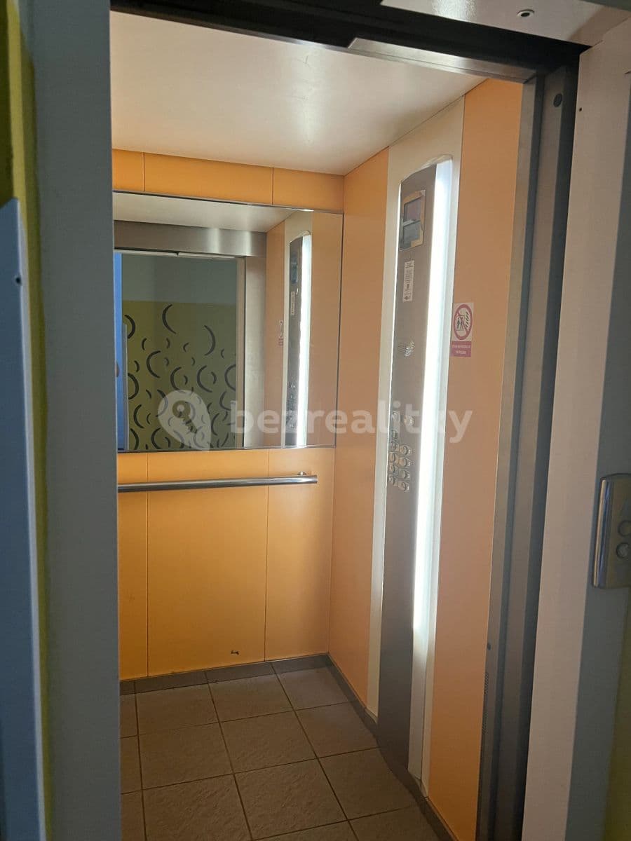 Prenájom bytu 2-izbový 105 m², Wiedermannova, Praha, Praha Prenájom bytu 2-izbový 105 m², Wiedermannova, Praha, Praha