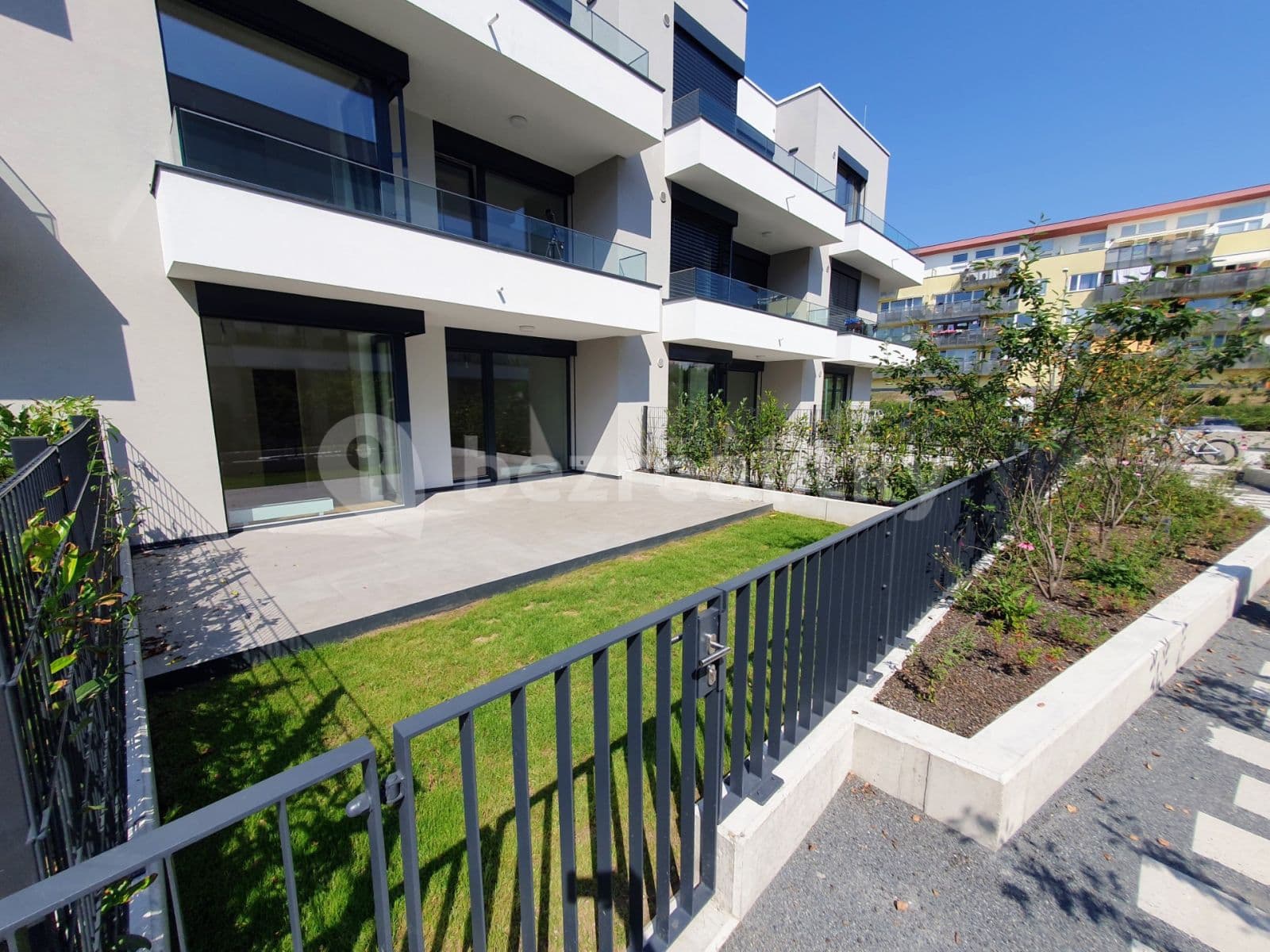 Prenájom bytu 2-izbový 53 m², Armády, Praha, Praha Prenájom bytu 2-izbový 53 m², Armády, Praha, Praha