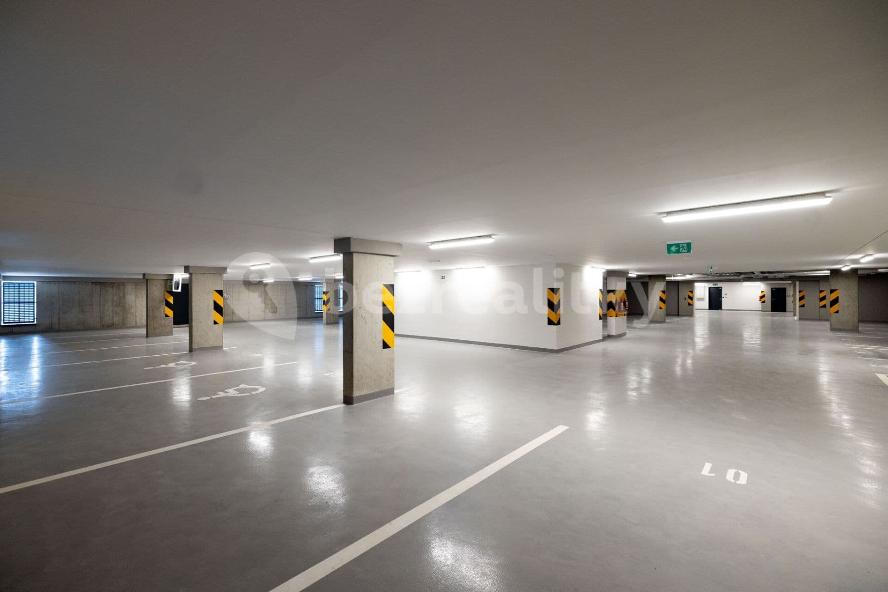 Prenájom bytu 2-izbový 53 m², Armády, Praha, Praha Prenájom bytu 2-izbový 53 m², Armády, Praha, Praha