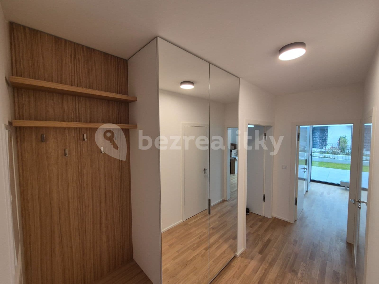 Prenájom bytu 2-izbový 53 m², Armády, Praha, Praha Prenájom bytu 2-izbový 53 m², Armády, Praha, Praha