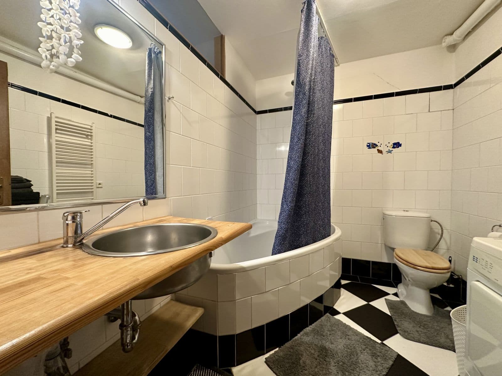 Prenájom bytu 89 m², Jičínská, Praha, Praha Prenájom bytu 89 m², Jičínská, Praha, Praha