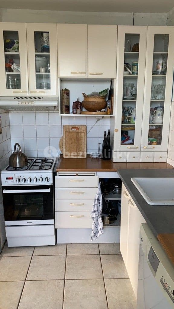 Prenájom bytu 3-izbový 65 m², Hasova, Praha, Praha Prenájom bytu 3-izbový 65 m², Hasova, Praha, Praha