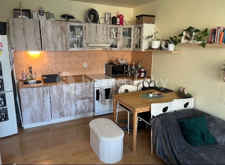 Prenájom bytu 2-izbový 37 m², Olštýnská, Praha, Praha Prenájom bytu 2-izbový 37 m², Olštýnská, Praha, Praha