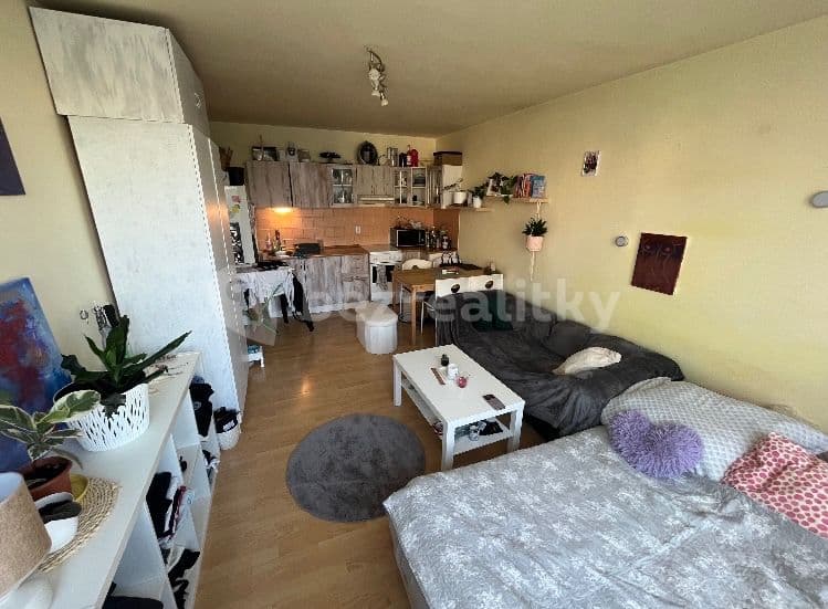 Prenájom bytu 2-izbový 37 m², Olštýnská, Praha, Praha Prenájom bytu 2-izbový 37 m², Olštýnská, Praha, Praha