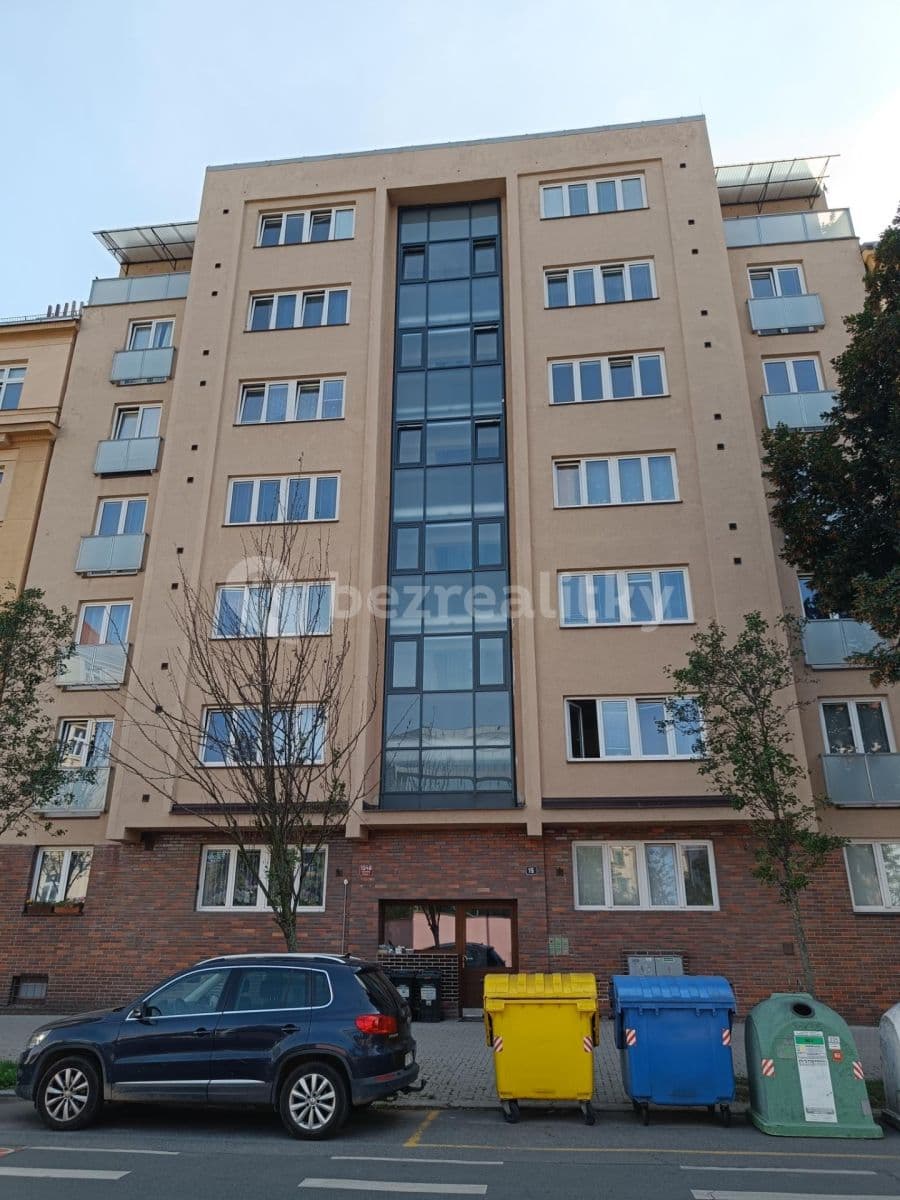 Prenájom bytu 2-izbový 50 m², U Uranie, Praha, Praha Prenájom bytu 2-izbový 50 m², U Uranie, Praha, Praha