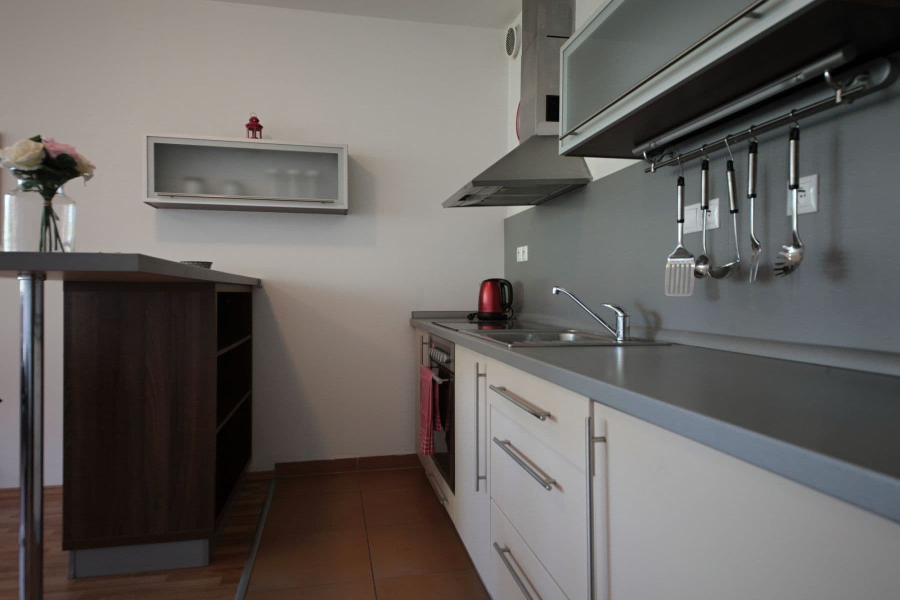 Prenájom bytu 40 m², Babická, Praha, Praha Prenájom bytu 40 m², Babická, Praha, Praha