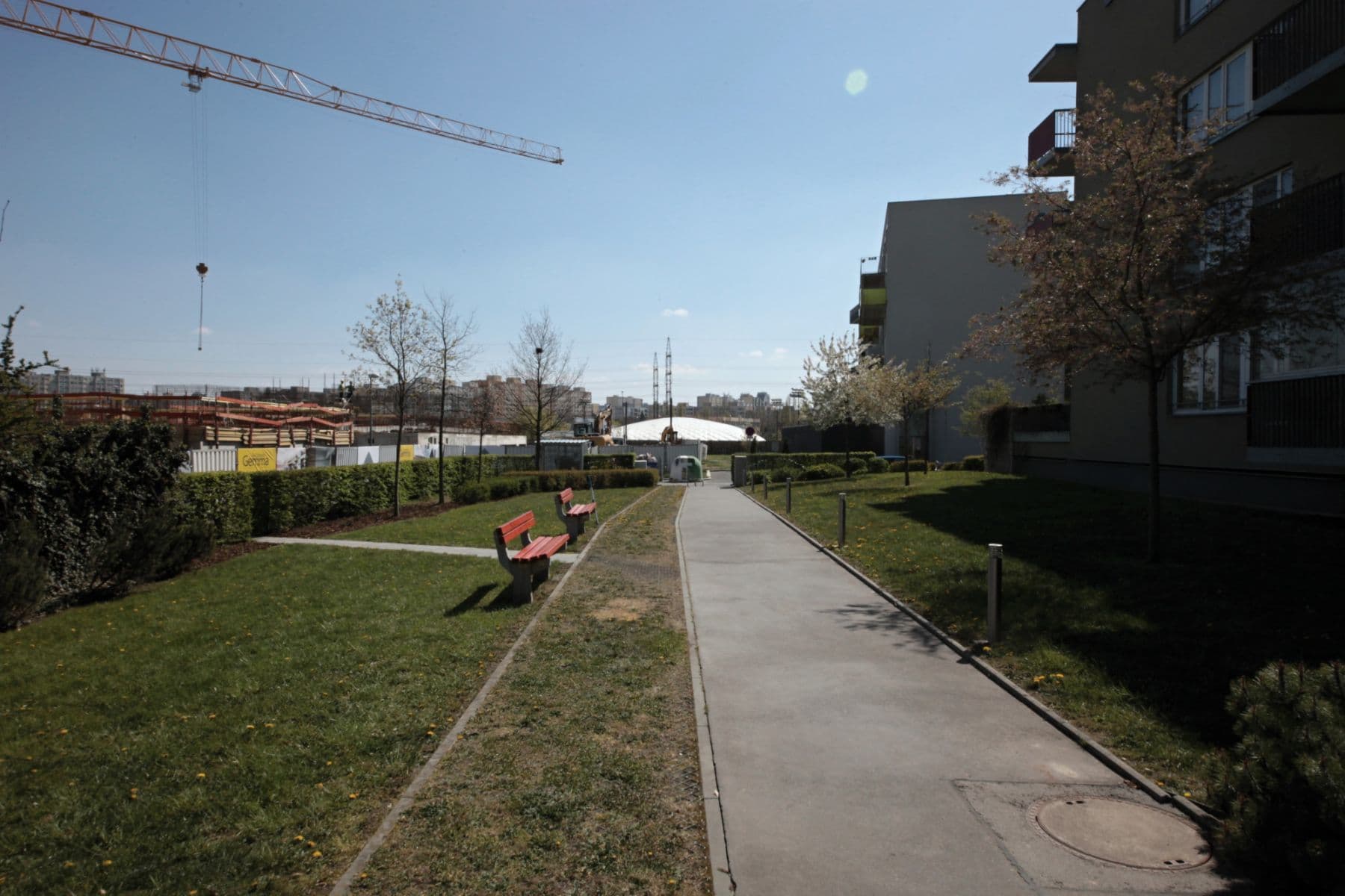 Prenájom bytu 40 m², Babická, Praha, Praha Prenájom bytu 40 m², Babická, Praha, Praha