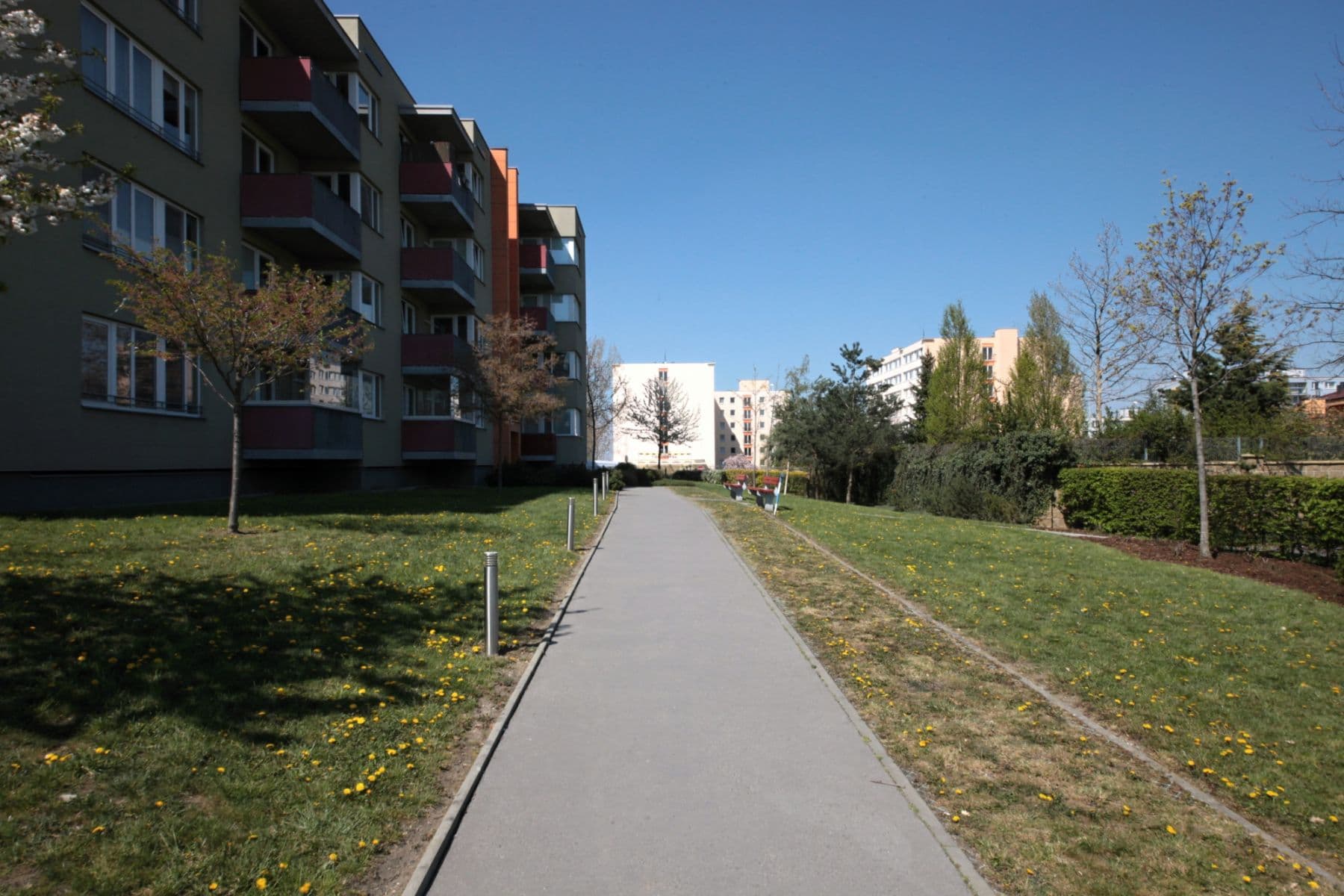 Prenájom bytu 40 m², Babická, Praha, Praha Prenájom bytu 40 m², Babická, Praha, Praha