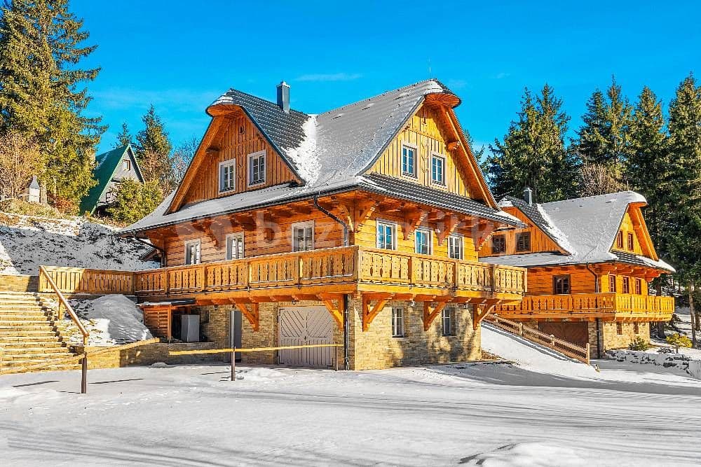 Prenájom rekreačného objektu, Lazy pod Makytou, Trenčiansky kraj Prenájom rekreačného objektu, Lazy pod Makytou, Trenčiansky kraj