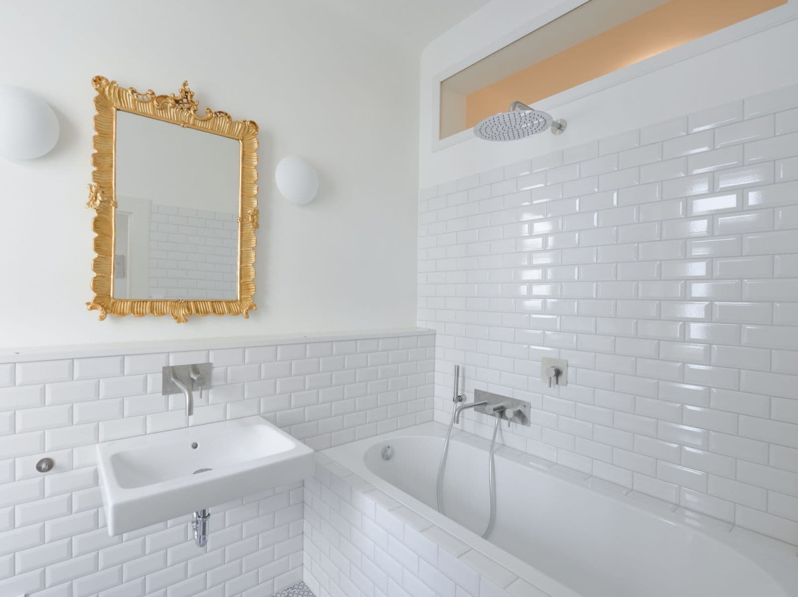 Prenájom bytu 83 m², Šternberkova, Praha, Praha Prenájom bytu 83 m², Šternberkova, Praha, Praha