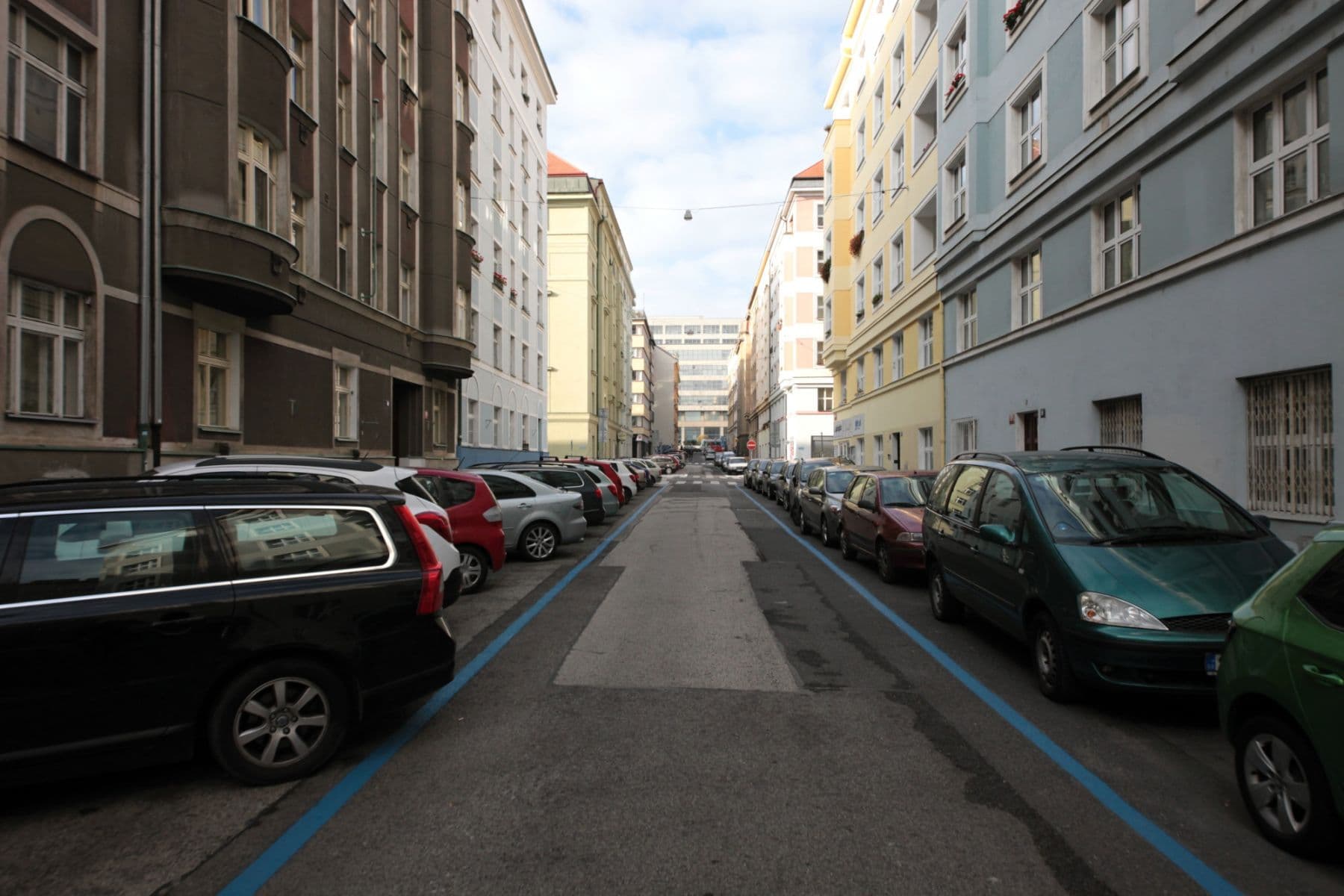 Prenájom bytu 83 m², Šternberkova, Praha, Praha Prenájom bytu 83 m², Šternberkova, Praha, Praha
