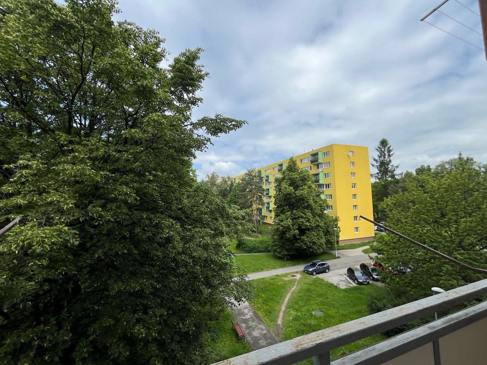 Prenájom bytu 3-izbový 74 m², I. P. Pavlova, Frýdek-Místek, Moravskoslezský kraj Prenájom bytu 3-izbový 74 m², I. P. Pavlova, Frýdek-Místek, Moravskoslezský kraj