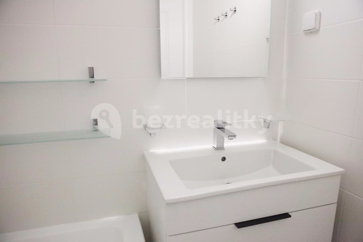 Prenájom bytu 3-izbový 78 m², Havlínova, Praha, Praha Prenájom bytu 3-izbový 78 m², Havlínova, Praha, Praha