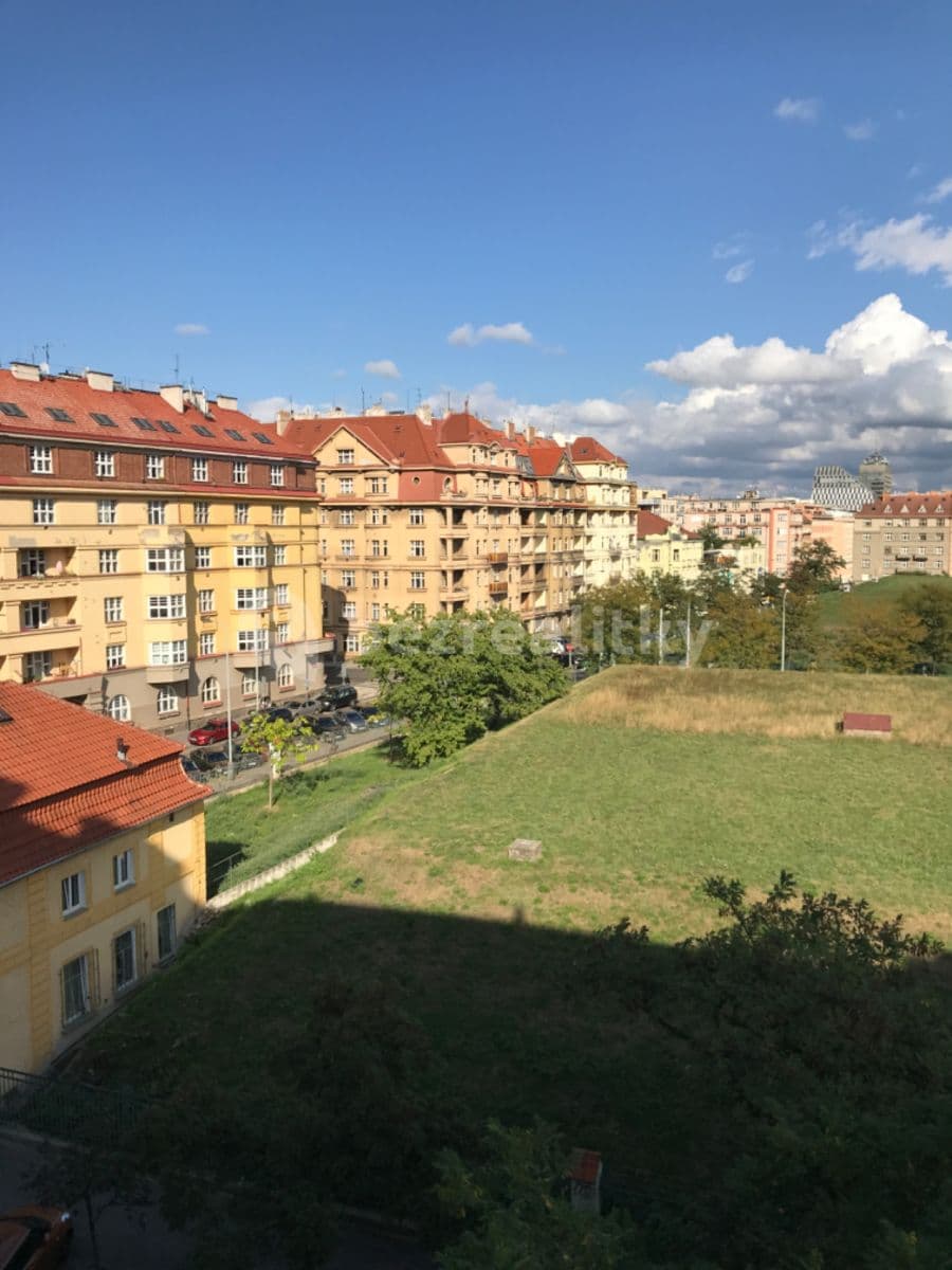 Prenájom bytu 2-izbový 58 m², Čáslavská, Praha, Praha Prenájom bytu 2-izbový 58 m², Čáslavská, Praha, Praha