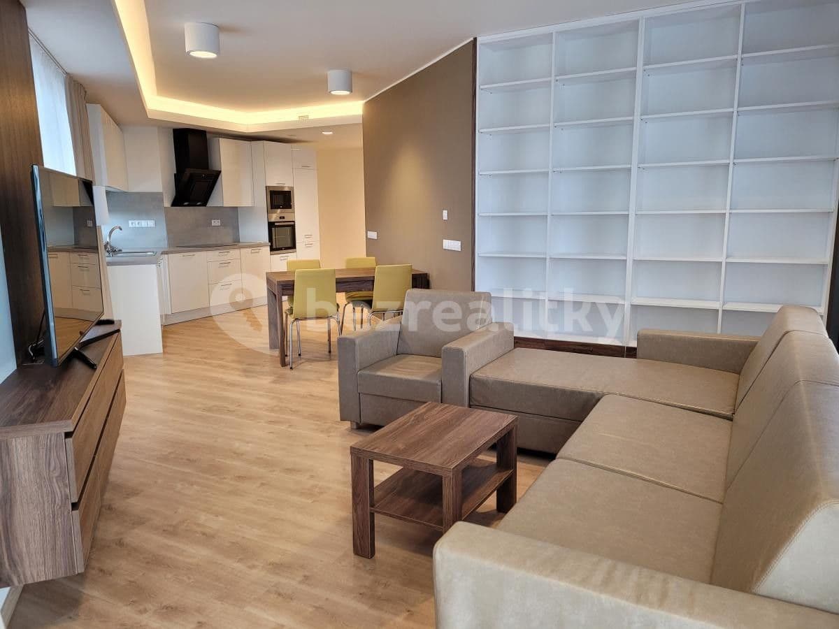 Prenájom bytu 3-izbový 95 m², Mukařovského, Praha, Praha Prenájom bytu 3-izbový 95 m², Mukařovského, Praha, Praha